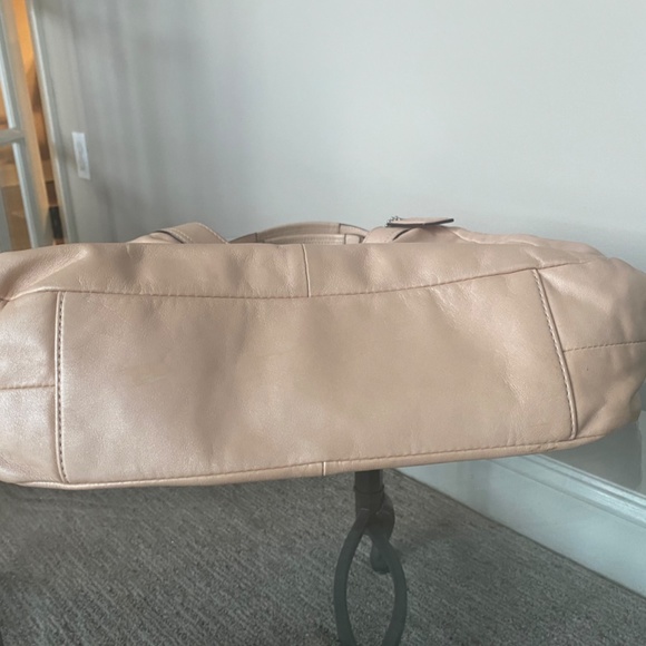 Coach purse - Picture 6 of 11